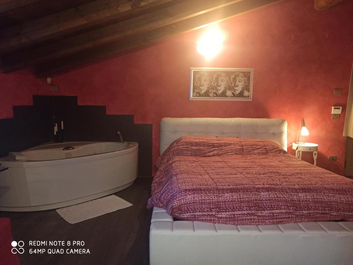 Casa Vacanze Soleluna Montichiari Kültér fotó